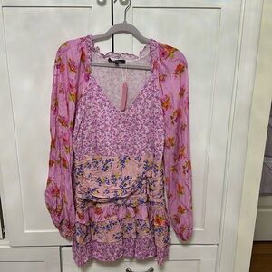 Brand: Rosedress Size: M NWT